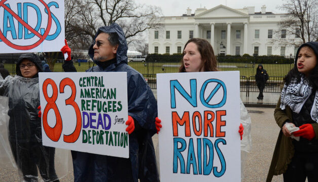 #Stoptheraids Demostración Pacífica